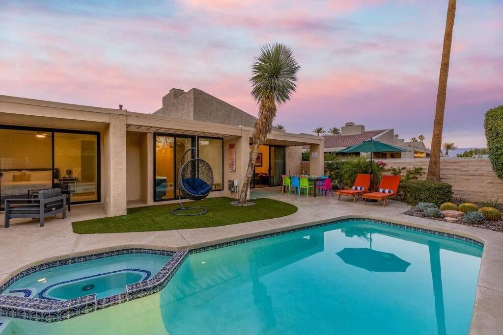 The Sunset House Pool & Spa Palm Springs Exterior photo